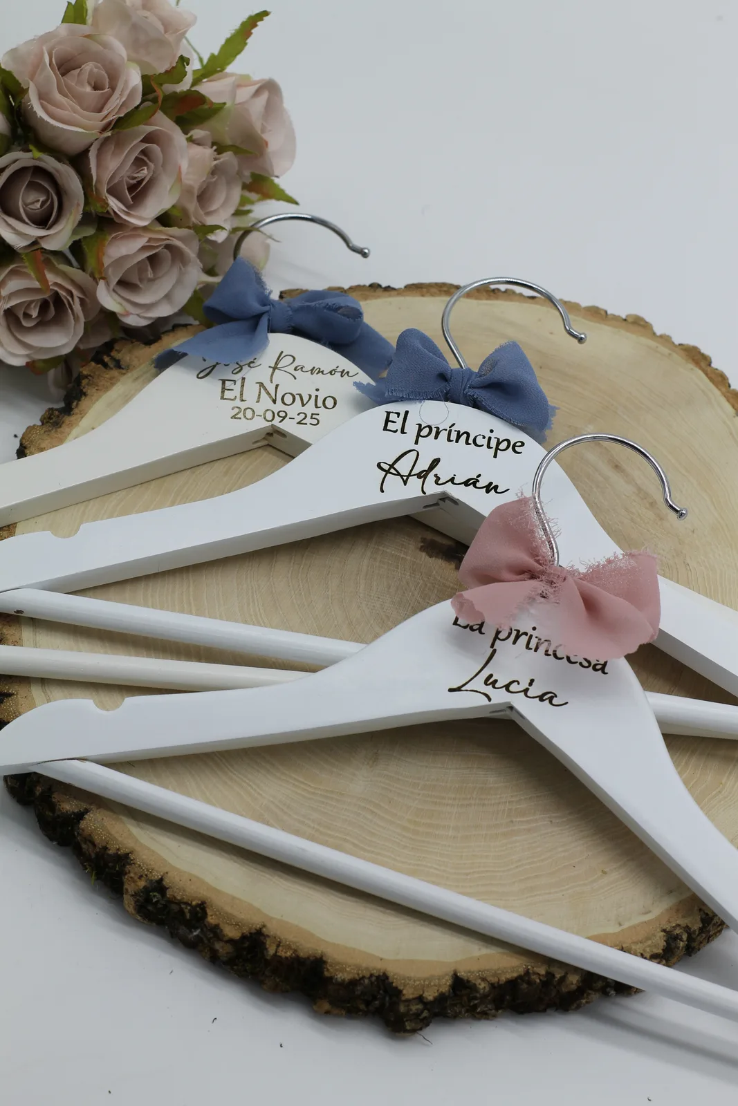 Percha personalizada con nombre