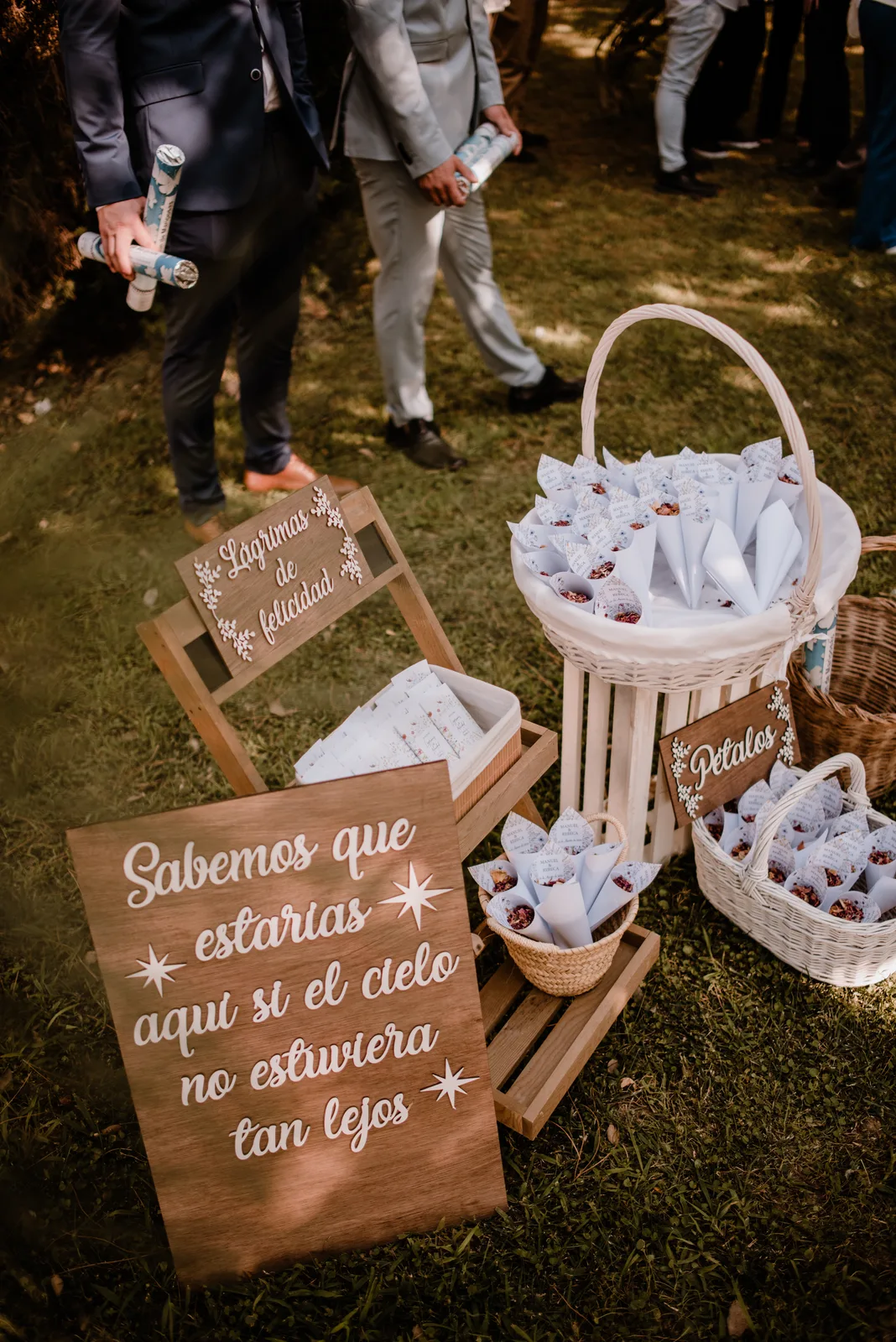 Rincón de arroz para la salida de los novios